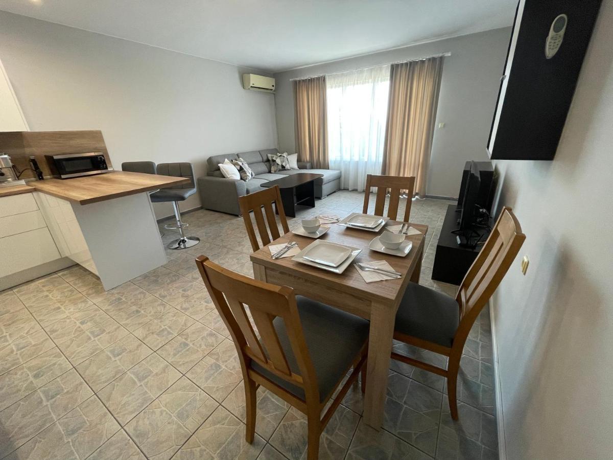 Varna City By Rv Apartments Exterior photo